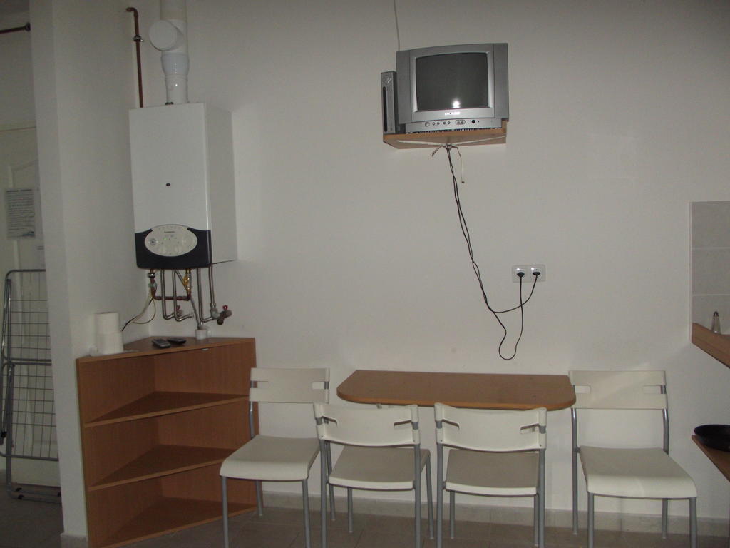 Sarkany Apartman, Sarkany Wellness Es Gyogyfuerdo Nyírbátor Oda fotoğraf